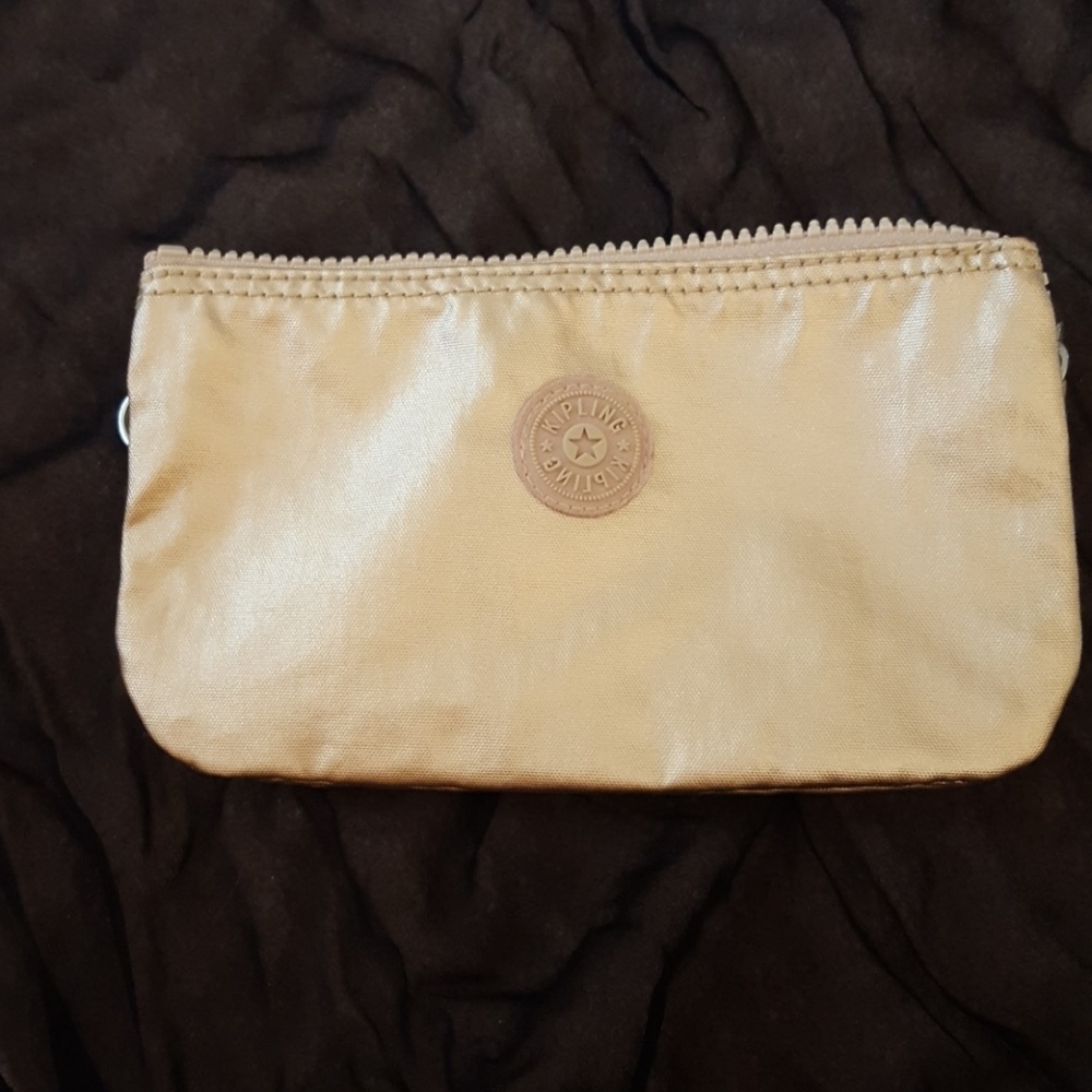 Makeup bag